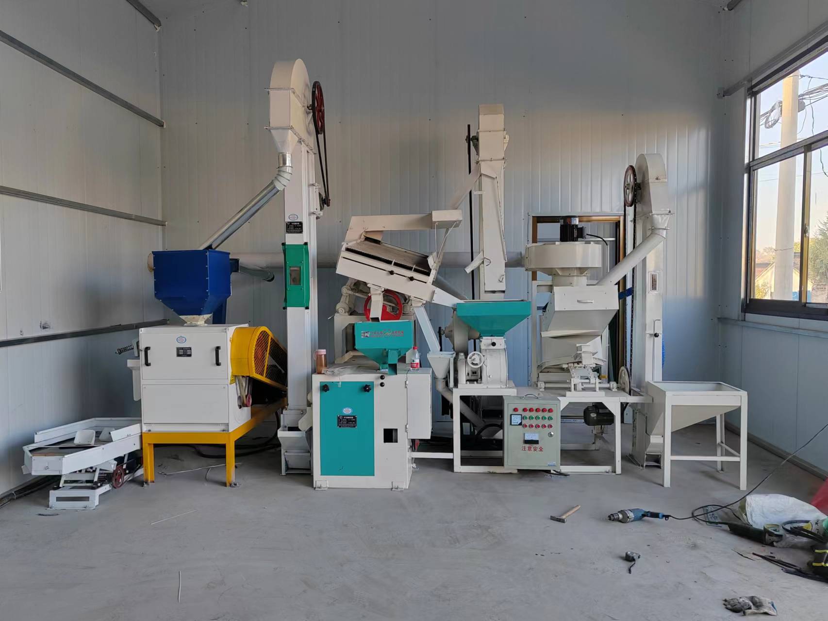 日產(chǎn)5噸藜麥脫皮(除皂苷)成套機組