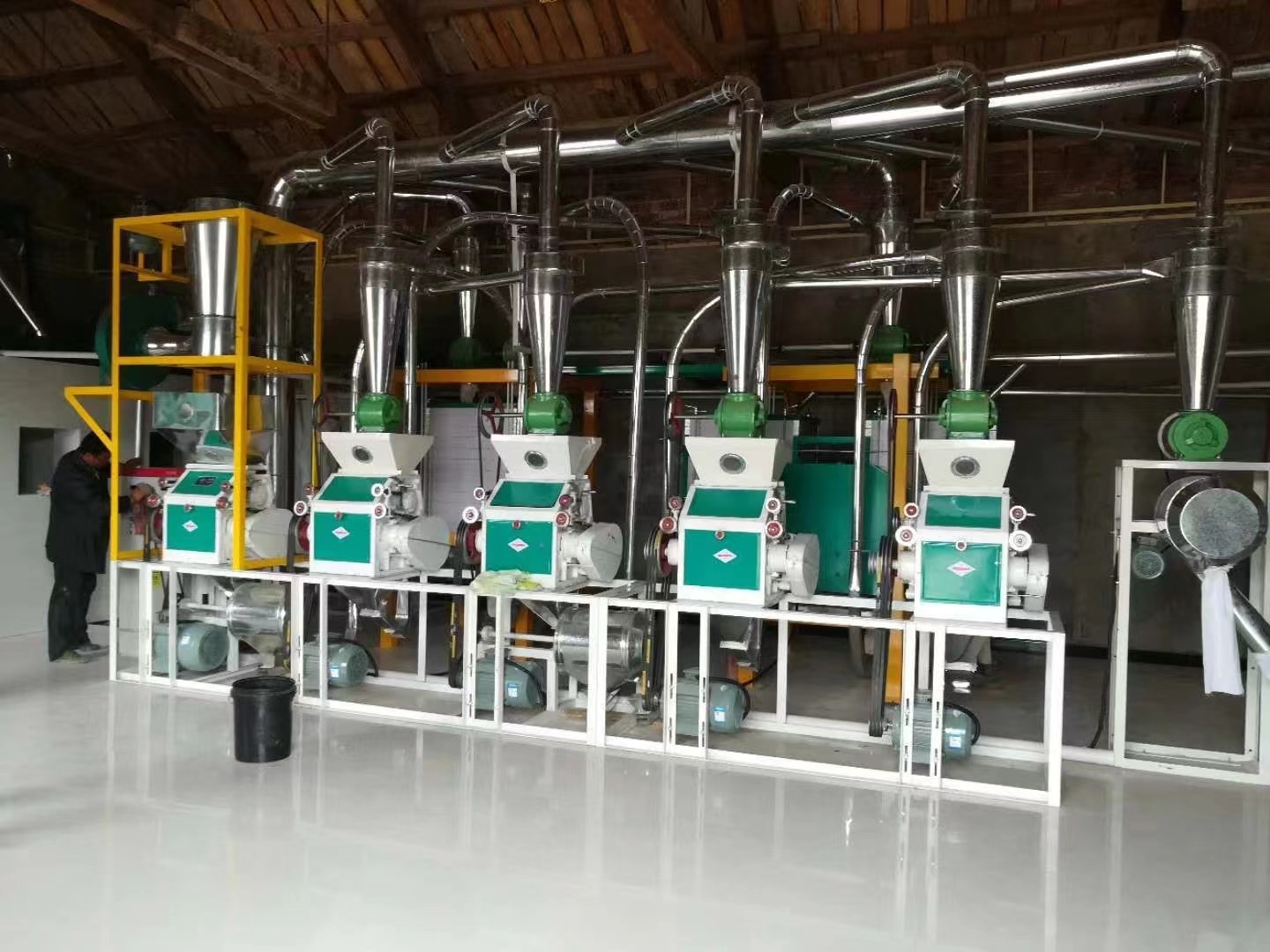 6F240×5×20T小麥制粉成套設(shè)備