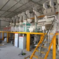 青海海東日產(chǎn)20噸碾米機(jī)組